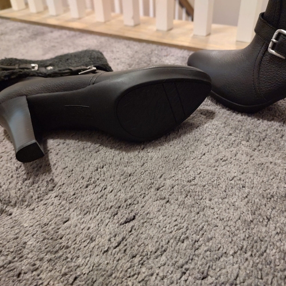 New ak Anne Klein boots sz 9.5m - Picture 4 of 6